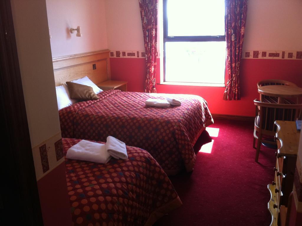 Pier House Bed&Breakfast Inis Mór Chambre photo