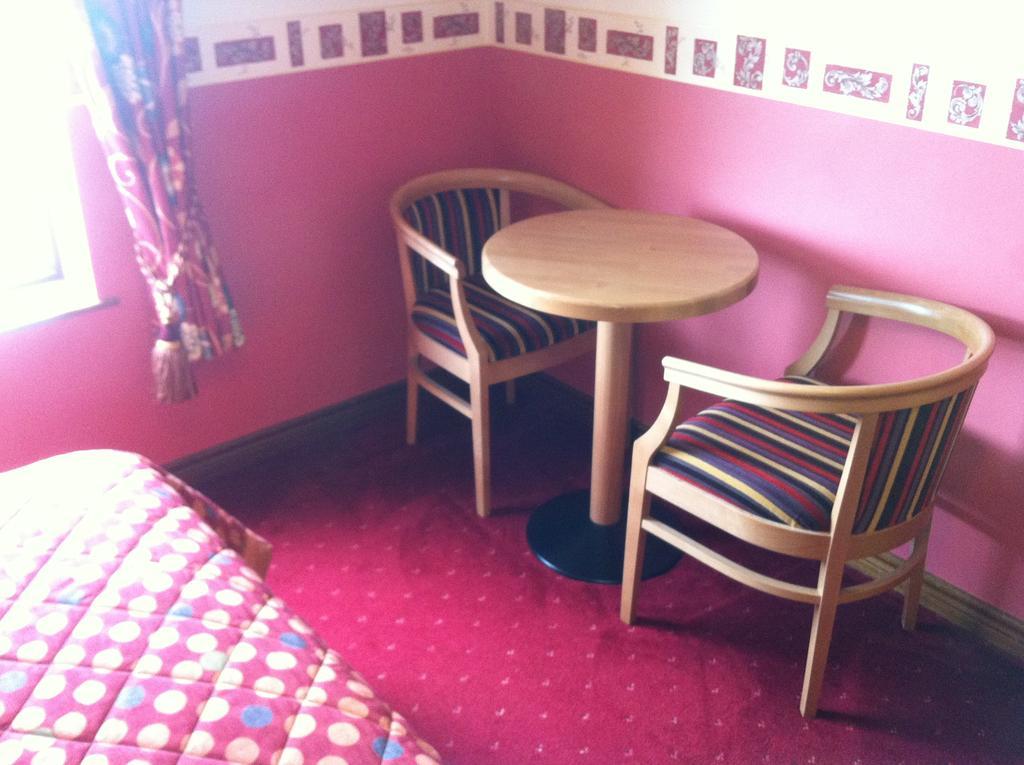 Pier House Bed&Breakfast Inis Mór Chambre photo