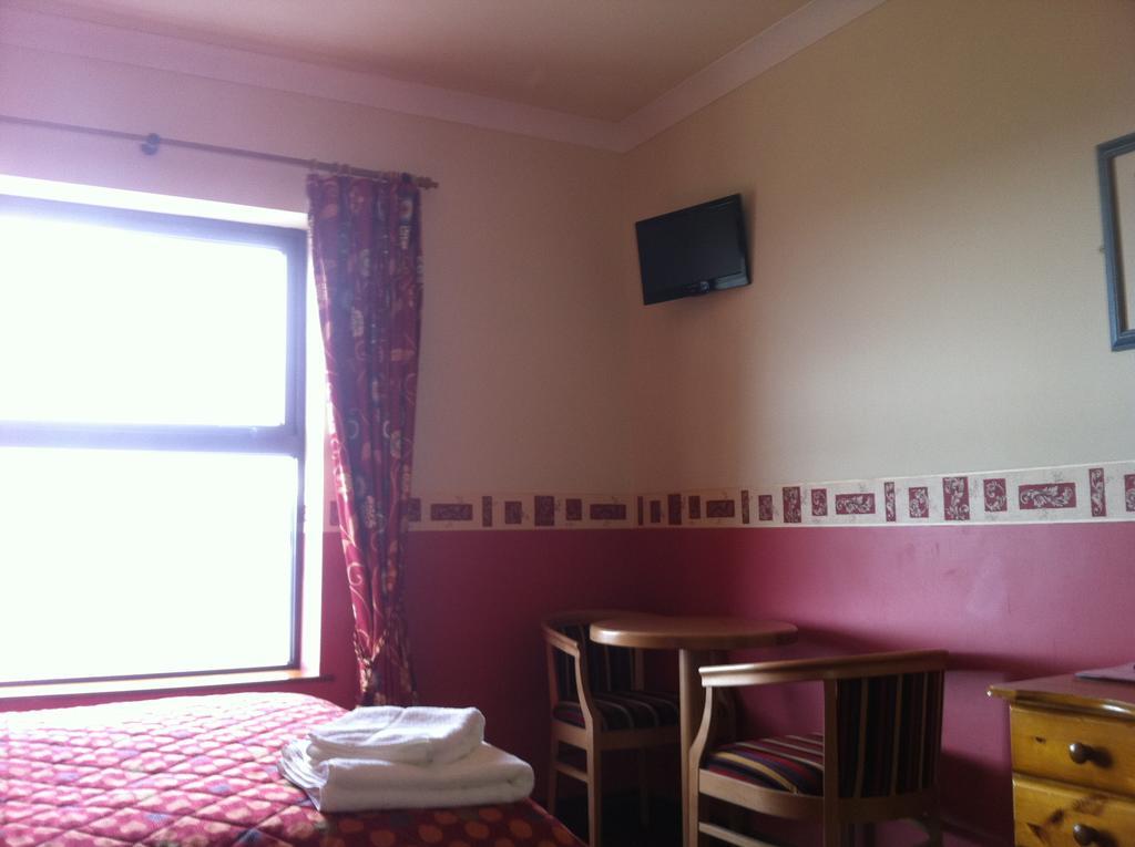 Pier House Bed&Breakfast Inis Mór Chambre photo