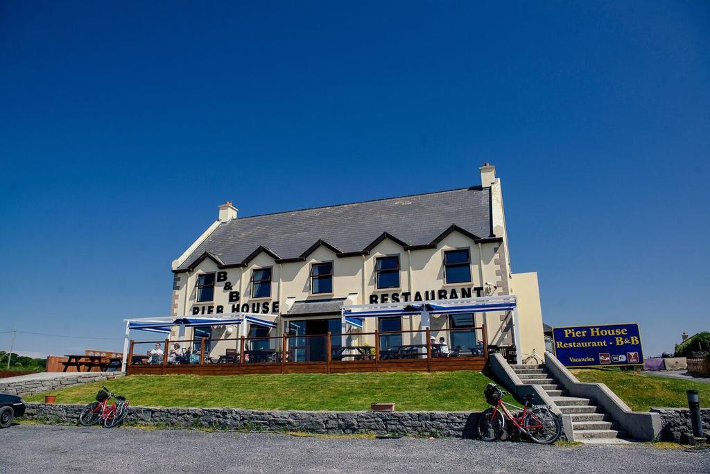 Pier House Bed&Breakfast Inis Mór Extérieur photo